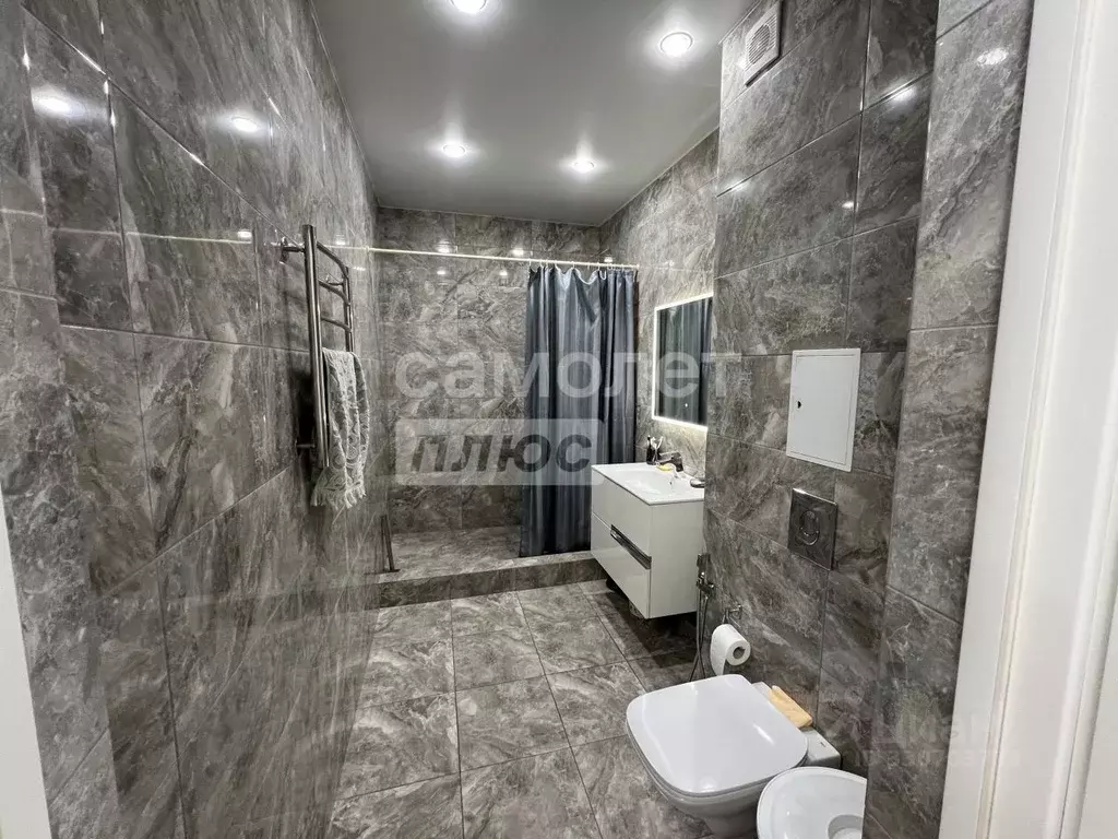 2-к кв. Дагестан, Махачкала ул. Гагарина, 17Е (74.1 м) - Фото 1