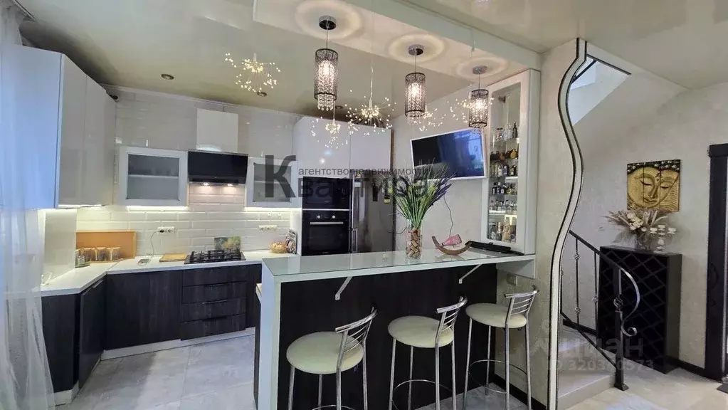 Коттедж в Смоленская область, Смоленск ул. 2-я Академическая, 2В (126 ... - Фото 1