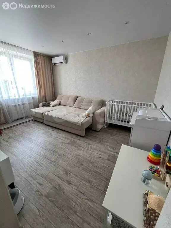 1-комнатная квартира: Омск, улица Конева, 40 (35.6 м) - Фото 0