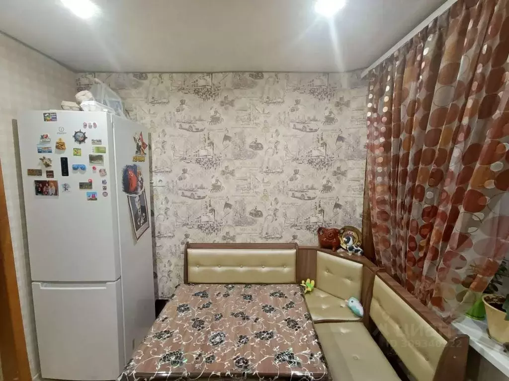 2-к кв. Белгородская область, Белгород ул. Есенина, 12 (50.3 м) - Фото 1