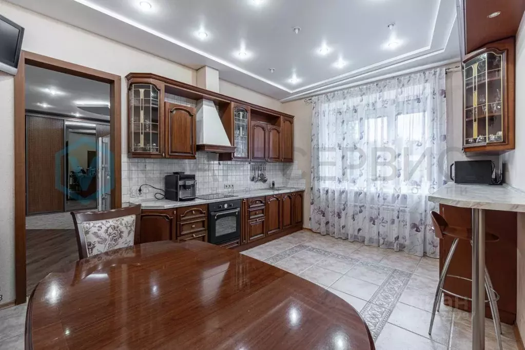 Коттедж в Омская область, Омск ул. Правый Берег Иртыша (342 м) - Фото 1