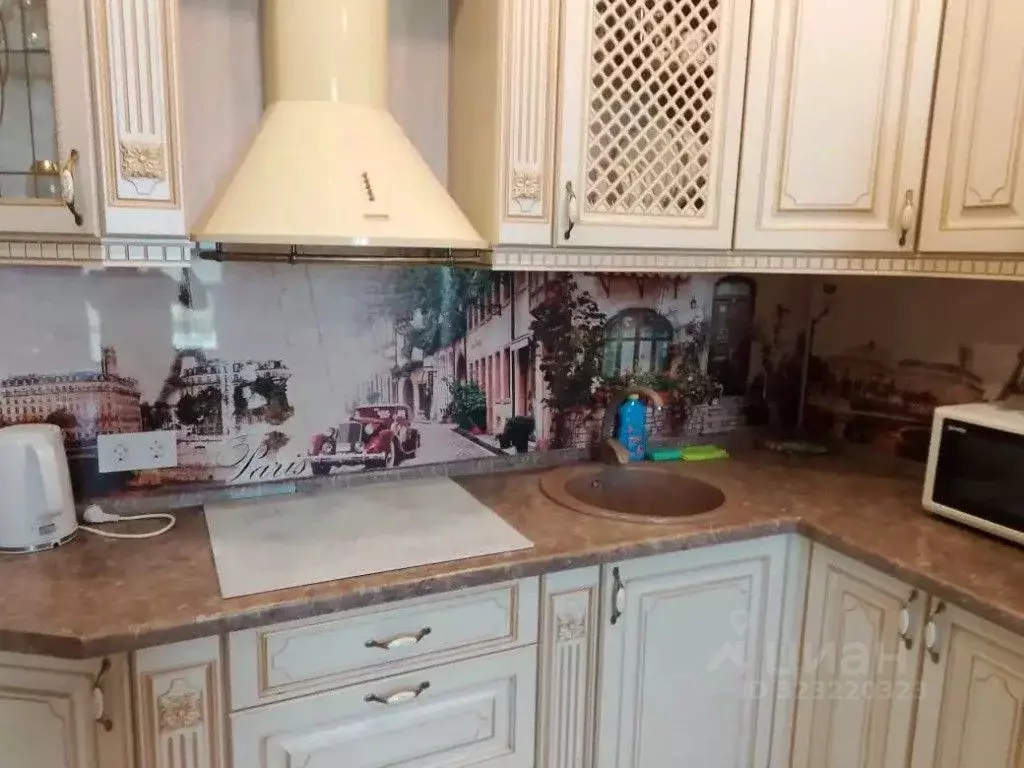 1-к кв. Тюменская область, Тюмень ул. Газовиков, 73 (33.0 м) - Фото 2