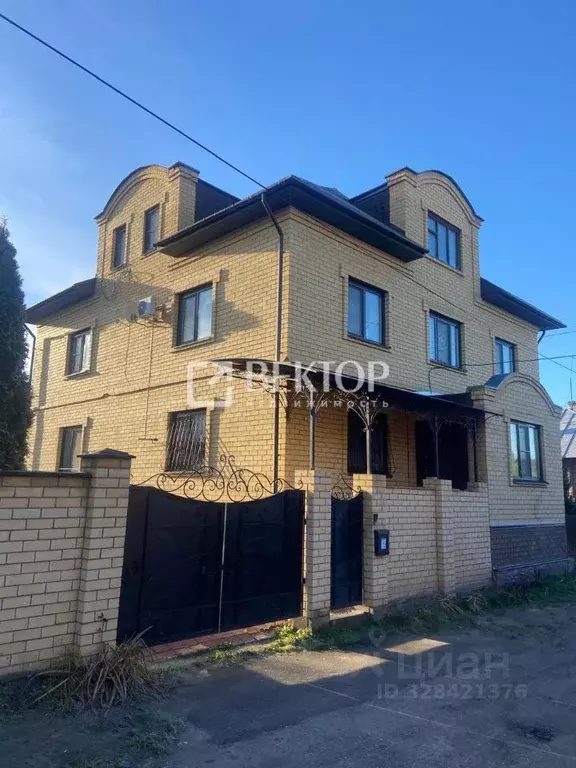 Таунхаус в Костромская область, Кострома Комлевский пер., 14 (228 м) - Фото 2