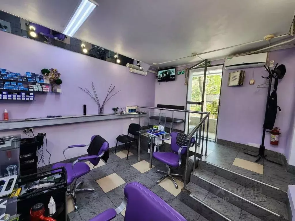 Помещение свободного назначения в Краснодарский край, Новороссийск ул. ... - Фото 1