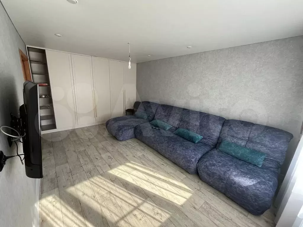 2-к. квартира, 58 м, 2/9 эт. - Фото 1