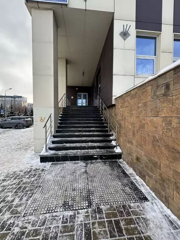 Помещение свободного назначения в Татарстан, Казань просп. Ямашева, ... - Фото 0