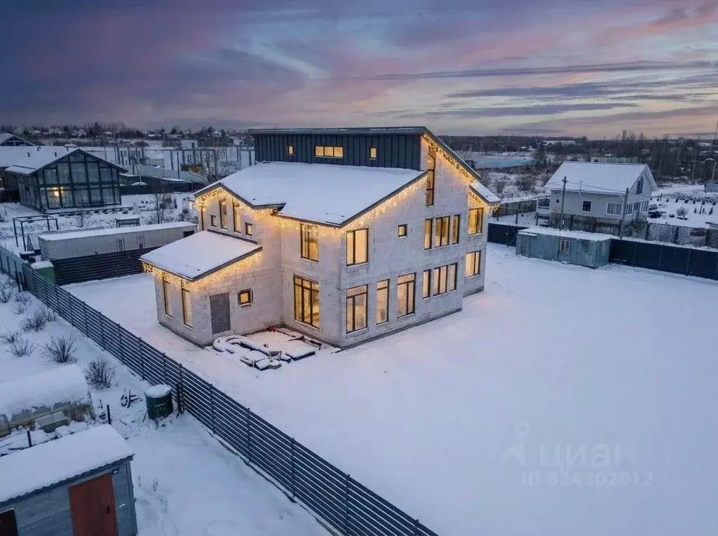 Коттедж в Ленинградская область, Ломоносовский район, Горбунковское ... - Фото 0