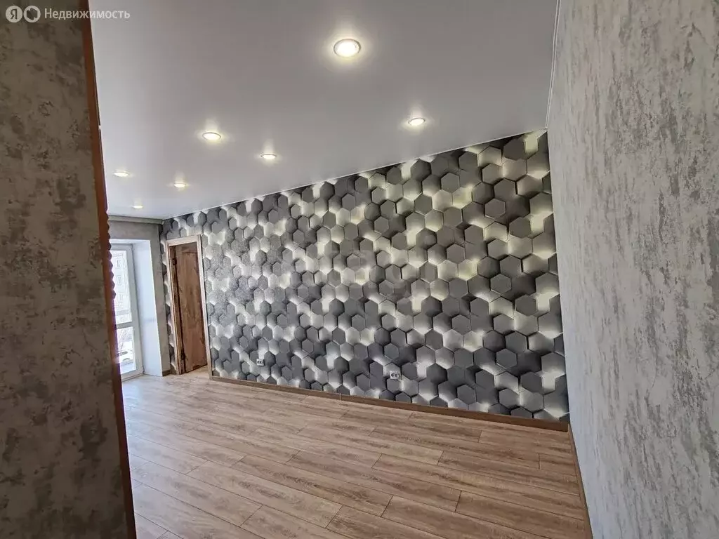 2-комнатная квартира: Златоуст, улица имени А.С. Грибоедова, 12 (41.9 ... - Фото 2