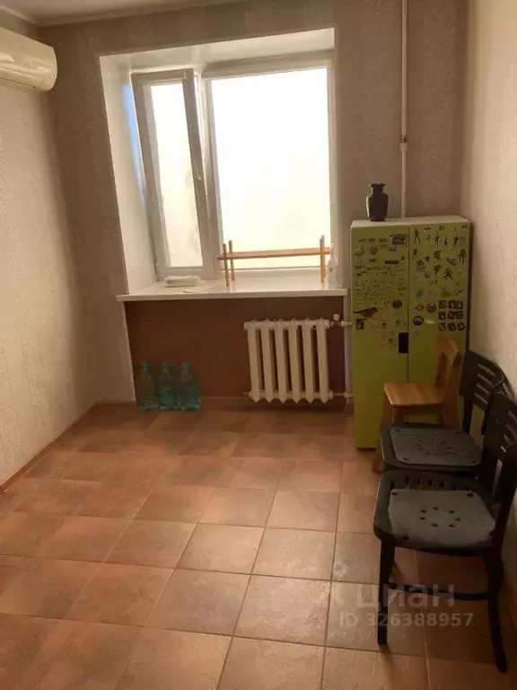 3-к кв. Омская область, Омск ул. Пушкина, 140 (60.0 м) - Фото 2