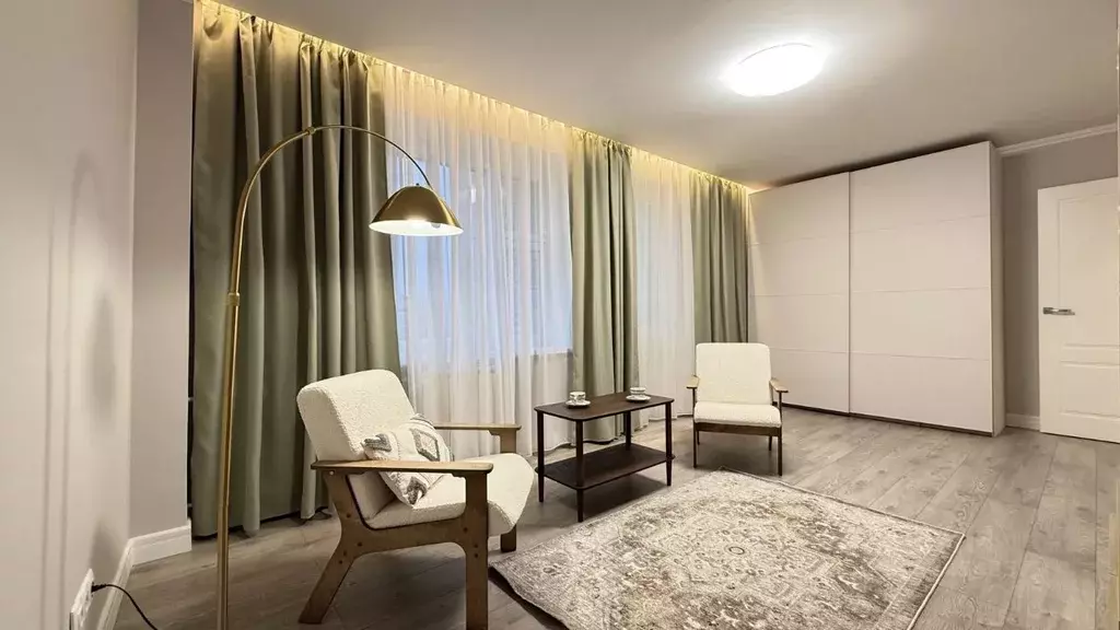 3-к кв. Московская область, Химки Молодежная ул., 34 (103.8 м) - Фото 1