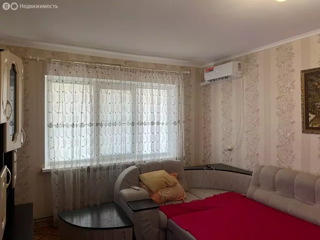 3-комнатная квартира: Анапа, улица Толстого, 57 (57 м) - Фото 0