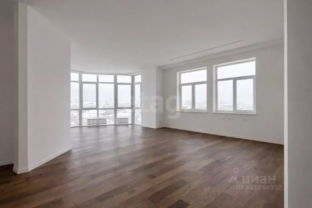 3-к кв. Татарстан, Казань ул. Бехтерева, 9А (164.8 м) - Фото 1