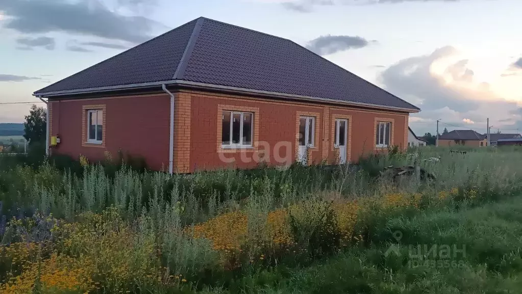 Дом в Белгородская область, Алексеевский городской округ, с. Ильинка ... - Фото 1