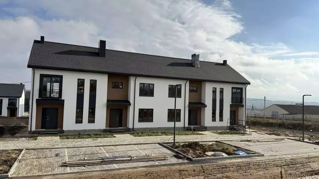 Таунхаус в Воронежская область, Семилукский район, Губаревское с/пос, ... - Фото 2