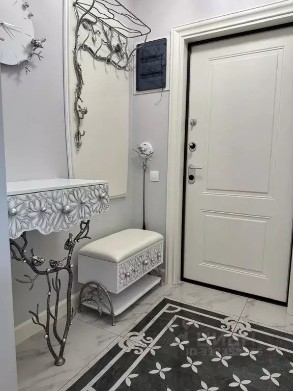 3-к кв. Москва ул. Вертолетчиков, 5к1 (85.0 м) - Фото 1