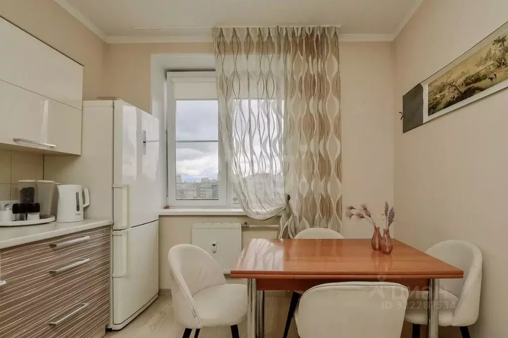 4-к кв. Удмуртия, Ижевск ул. Карла Маркса, 453 (106.7 м) - Фото 1