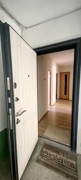 3-к кв. Омская область, Омск ул. 3-я Железнодорожная, 15 (66.7 м) - Фото 2