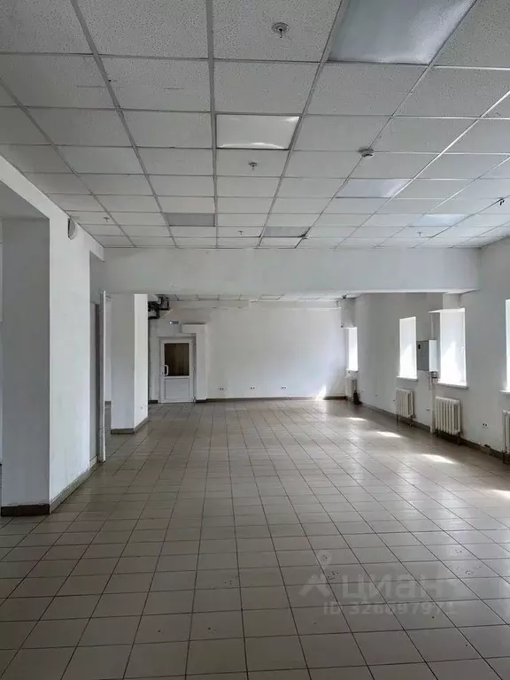 Помещение свободного назначения в Московская область, Истра пл. ... - Фото 0