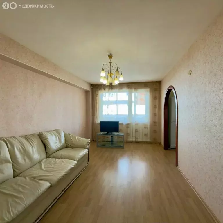 3-комнатная квартира: Иркутский муниципальный округ, рабочий посёлок ... - Фото 1