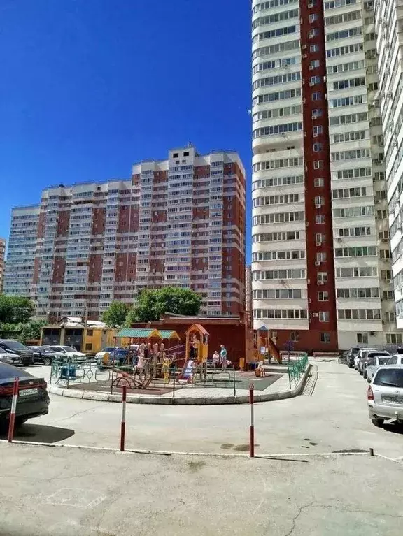 1-к кв. Самарская область, Самара Революционная ул., 4 (51.8 м) - Фото 2