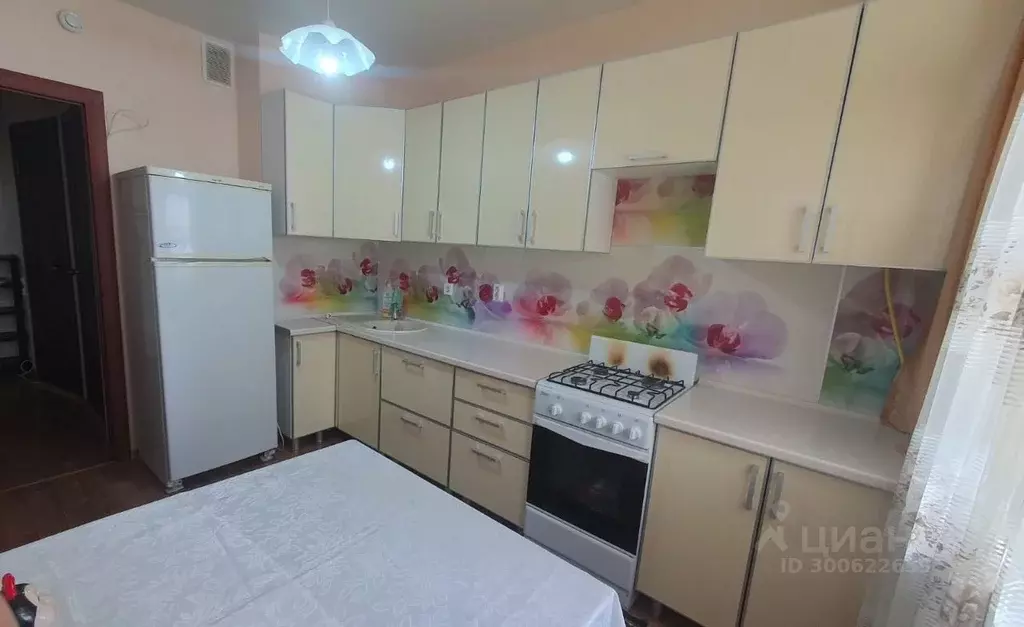 2-к кв. Татарстан, Зеленодольск просп. Строителей, 24 (56.0 м) - Фото 1