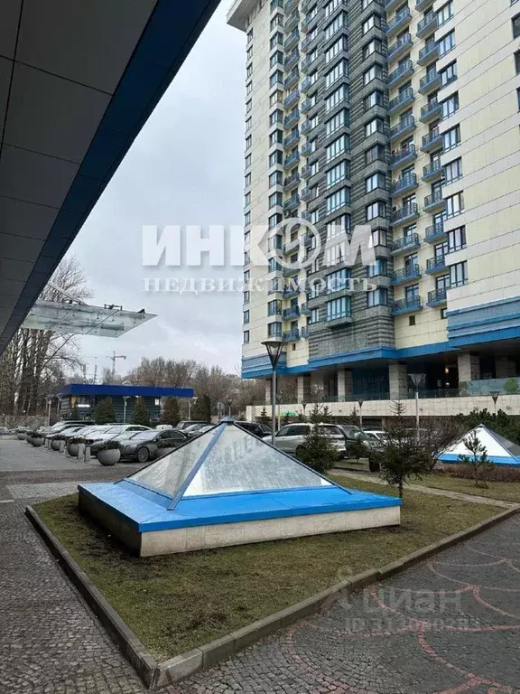 3-к кв. Москва Мосфильмовская ул., 70к6 (123.8 м) - Фото 0