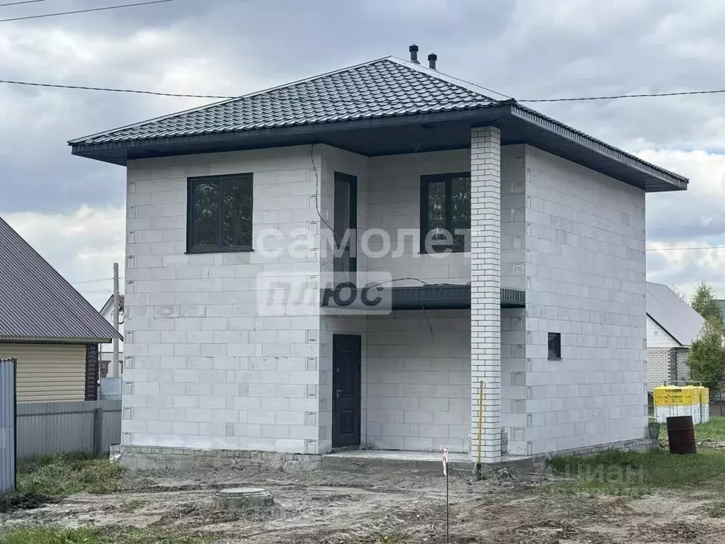 Дом в Алтайский край, Барнаул городской округ, пос. Лесной ул. ... - Фото 1