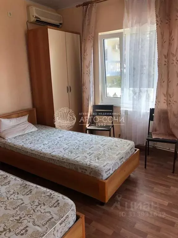 Дом в Краснодарский край, Сочи Головинка мкр, ул. Торговая (1090 м) - Фото 1