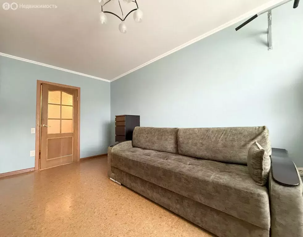 4-комнатная квартира: Челябинск, улица Салавата Юлаева, 15А (82.6 м) - Фото 1