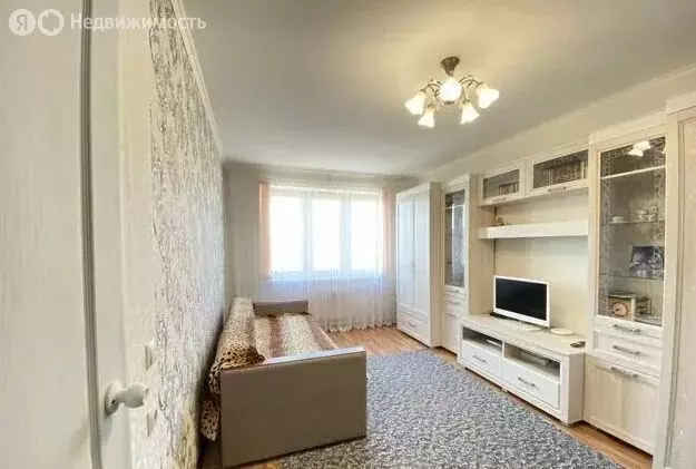 1-комнатная квартира: Ростов-на-Дону, улица Платона Кляты, 21 (38 м) - Фото 0