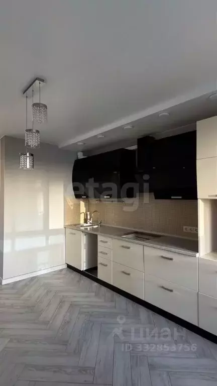 3-к кв. Алтайский край, Барнаул Взлетная ул., 109 (83.8 м) - Фото 1