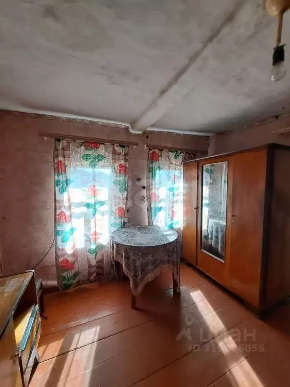 Дом в Саратовская область, Балашов Полярная ул., 59 (20 м) - Фото 0