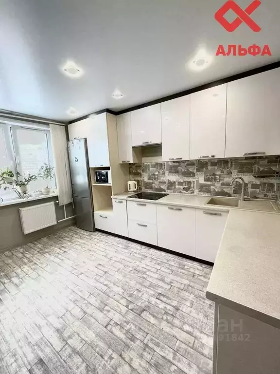 3-к кв. Кировская область, Киров Коминтерновский мкр, ул. Павла ... - Фото 1