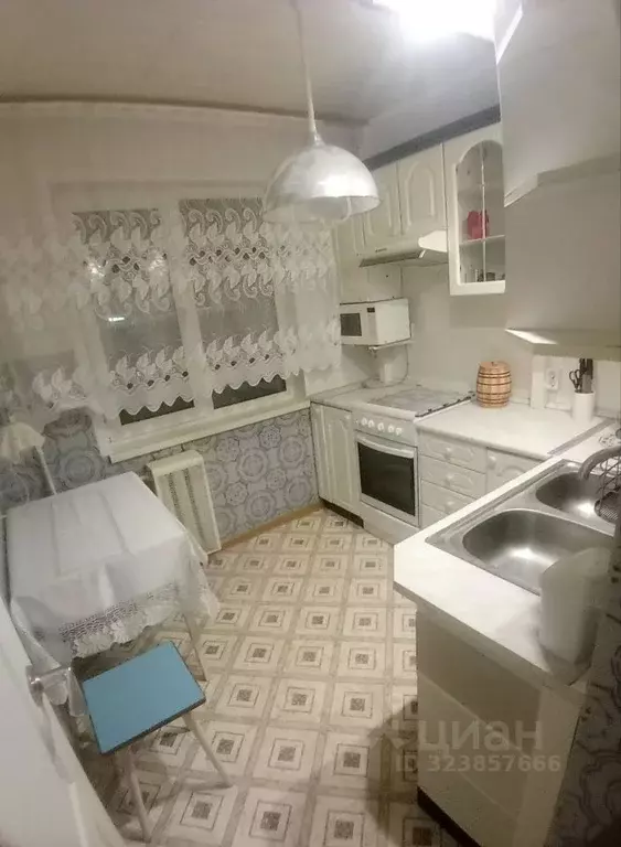 2-к кв. Кировская область, Киров ул. Защитников Отечества, 34 (46.5 м) - Фото 1