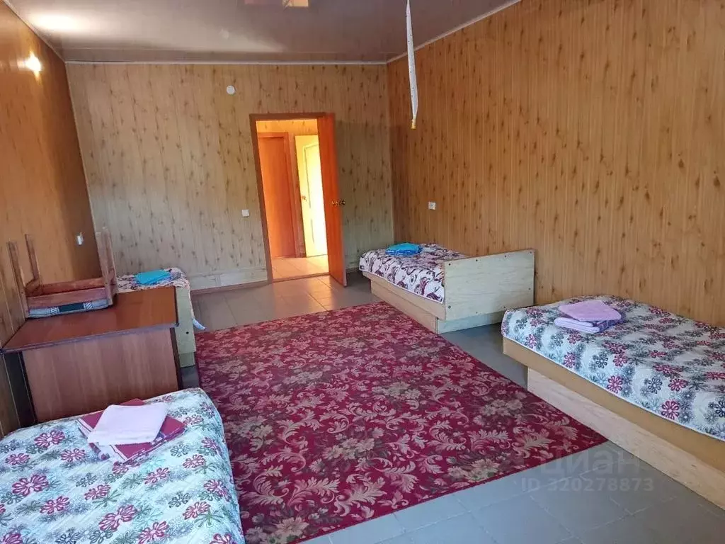 Комната Красноярский край, Шушенское пгт ул. Первомайская, 58Б1 - Фото 1