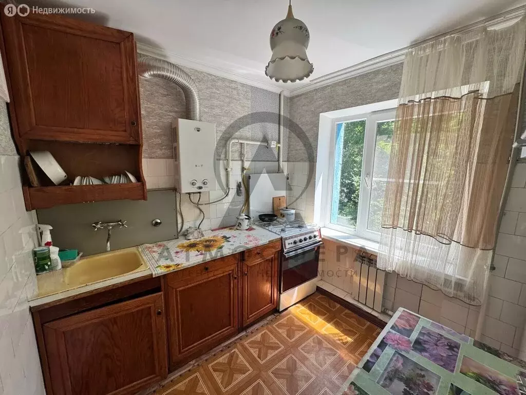 2-комнатная квартира: Туапсе, улица Фрунзе, 22 (45 м) - Фото 2