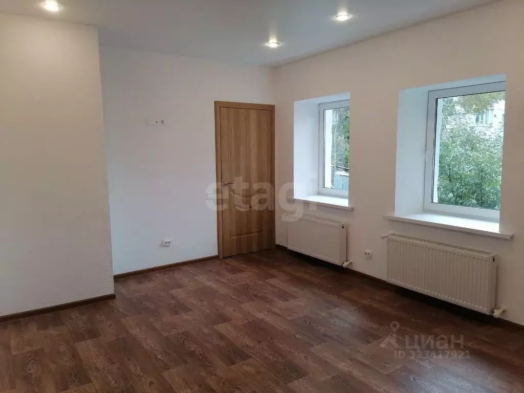 2-к кв. Крым, Симферополь ул. Пушкина (53.1 м) - Фото 1