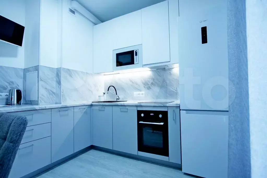 1-к. квартира, 30 м, 3/15 эт. - Фото 0