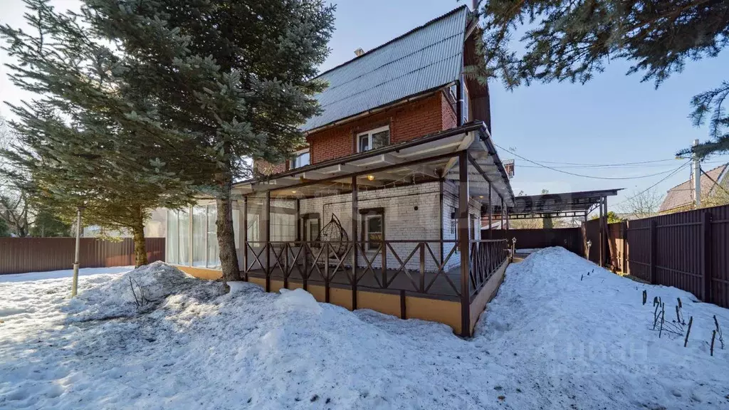 Дом в Московская область, Одинцовский городской округ, с. Жаворонки, ... - Фото 1