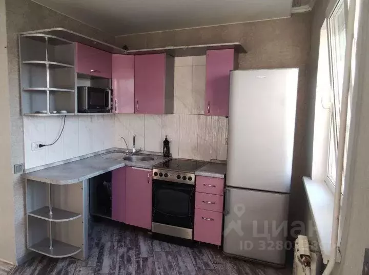 3-к кв. Красноярский край, Красноярск ул. Мичурина, 27 (58.0 м) - Фото 1