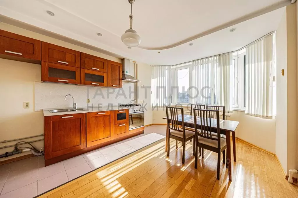 2-к кв. Липецкая область, Липецк Октябрьская ул., 74 (70.0 м) - Фото 1