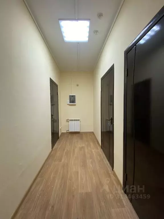 Офис в Ханты-Мансийский АО, Нижневартовск Индустриальная ул., 65с2 ... - Фото 0