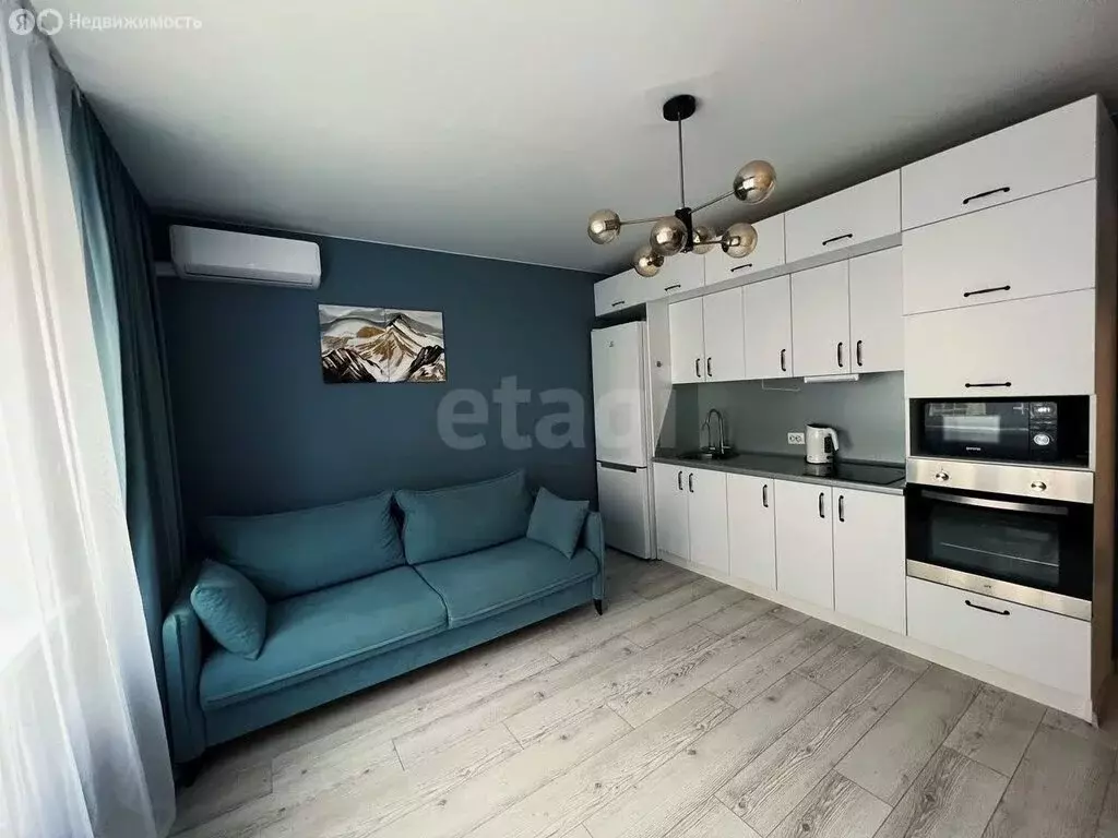 2-комнатная квартира: Барнаул, улица Сергея Семёнова, 24 (37.6 м) - Фото 1