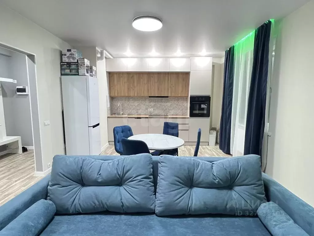 3-к кв. Ямало-Ненецкий АО, Новый Уренгой Сибирская ул., 31А (74.0 м) - Фото 1