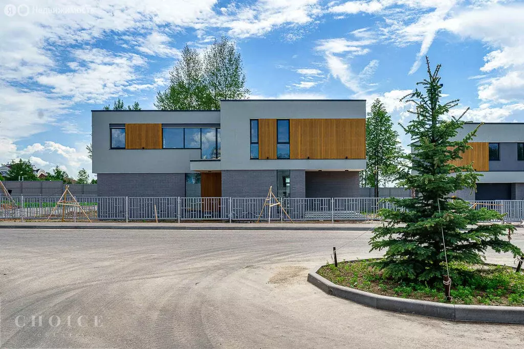 Дом в деревня Зайцево, КП Зайцево парк (319.7 м) - Фото 1