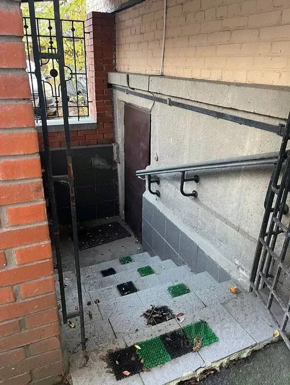 Помещение свободного назначения в Санкт-Петербург ул. Савушкина, 14А ... - Фото 2