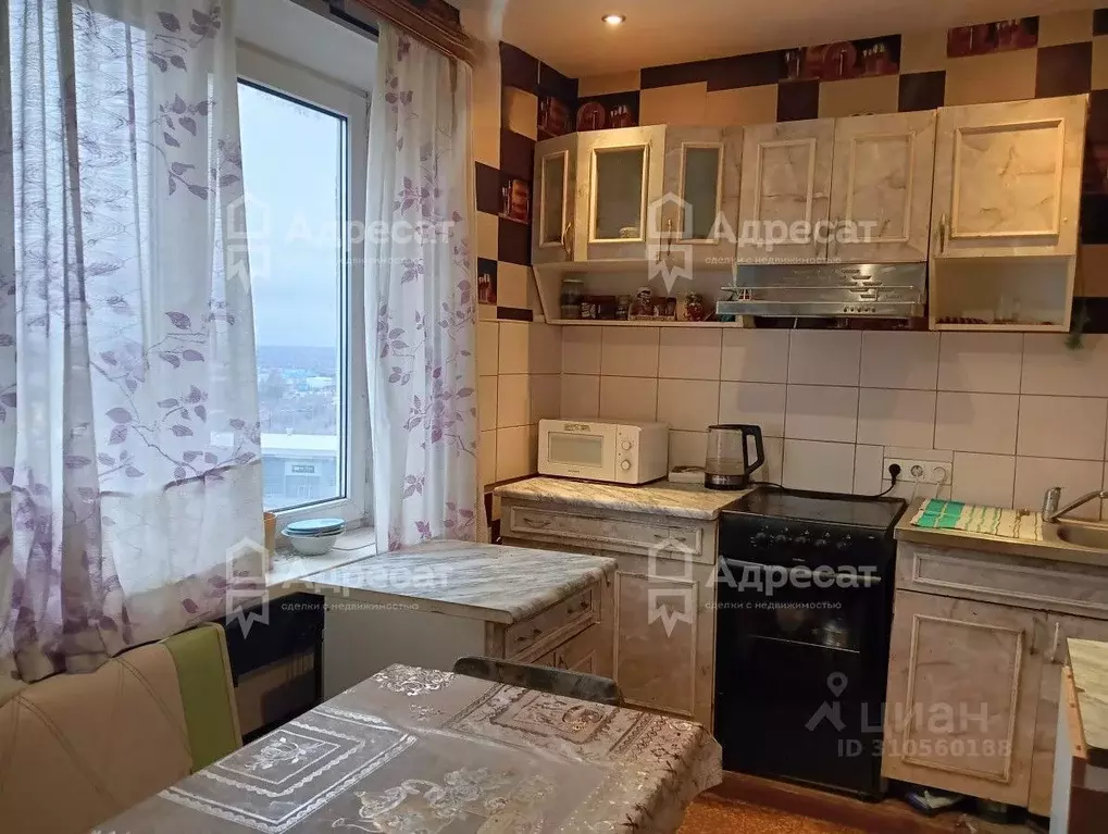 3-к кв. Волгоградская область, Волгоград Историческая ул., 140 (62.8 ... - Фото 2