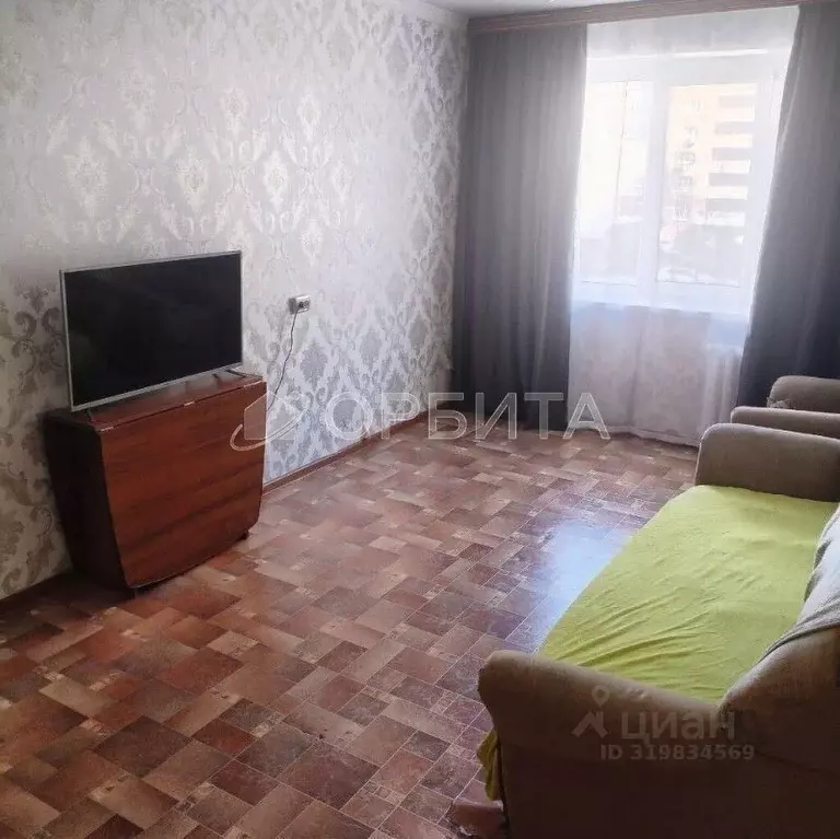 3-к кв. Тюменская область, Тюмень ул. Пермякова, 68к2 (64.8 м) - Фото 0
