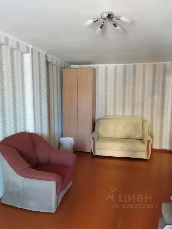 1-к кв. Омская область, Омск ул. 1-я Транспортная, 10 (35.6 м) - Фото 0