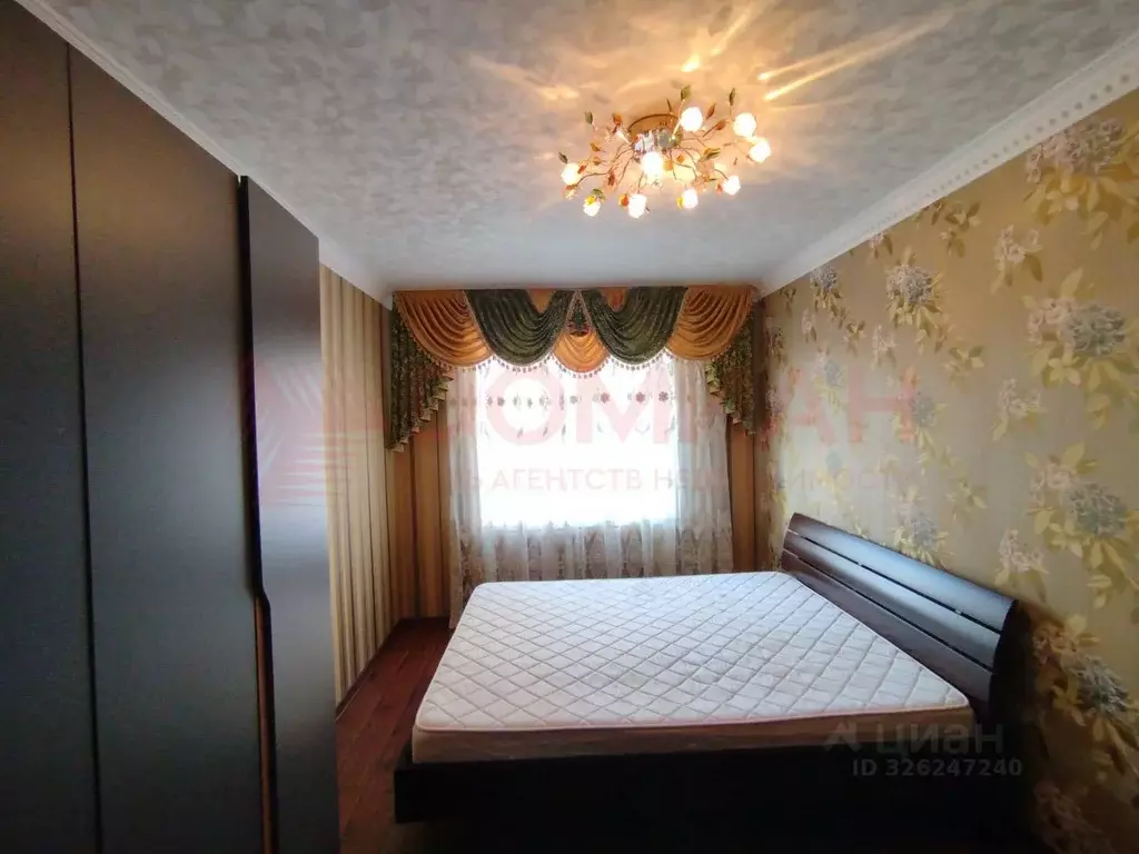 2-к кв. Ростовская область, Аксай ул. Платова, 83Д (73.5 м) - Фото 1